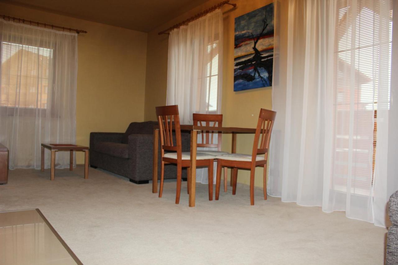 Tatry Golf Apartman Vel'ka Lomnica Extérieur photo